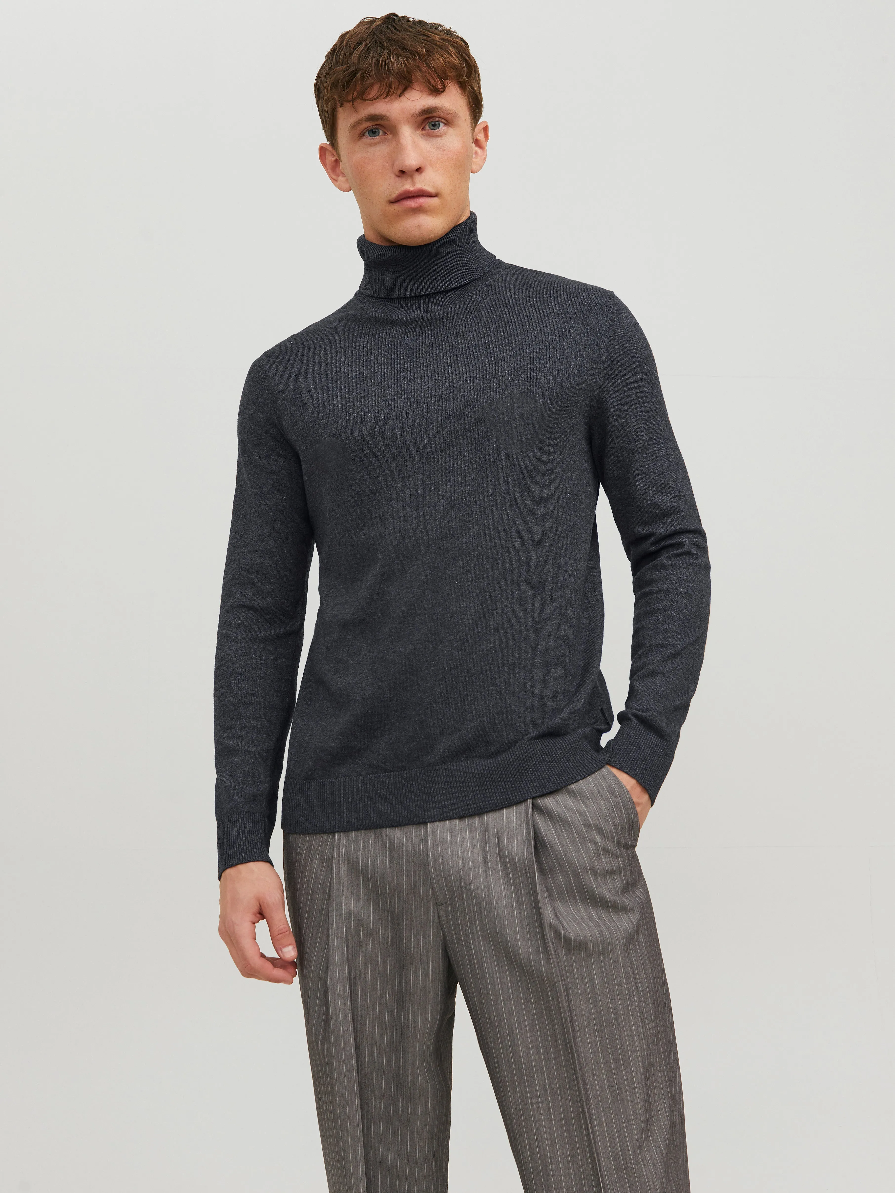 Cuello alto | Gris oscuro | Jack & Jones®