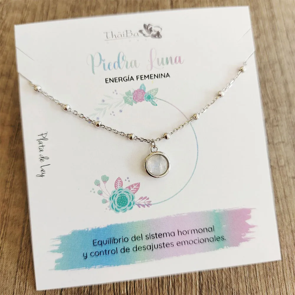 Gargantilla de plata con piedra Luna