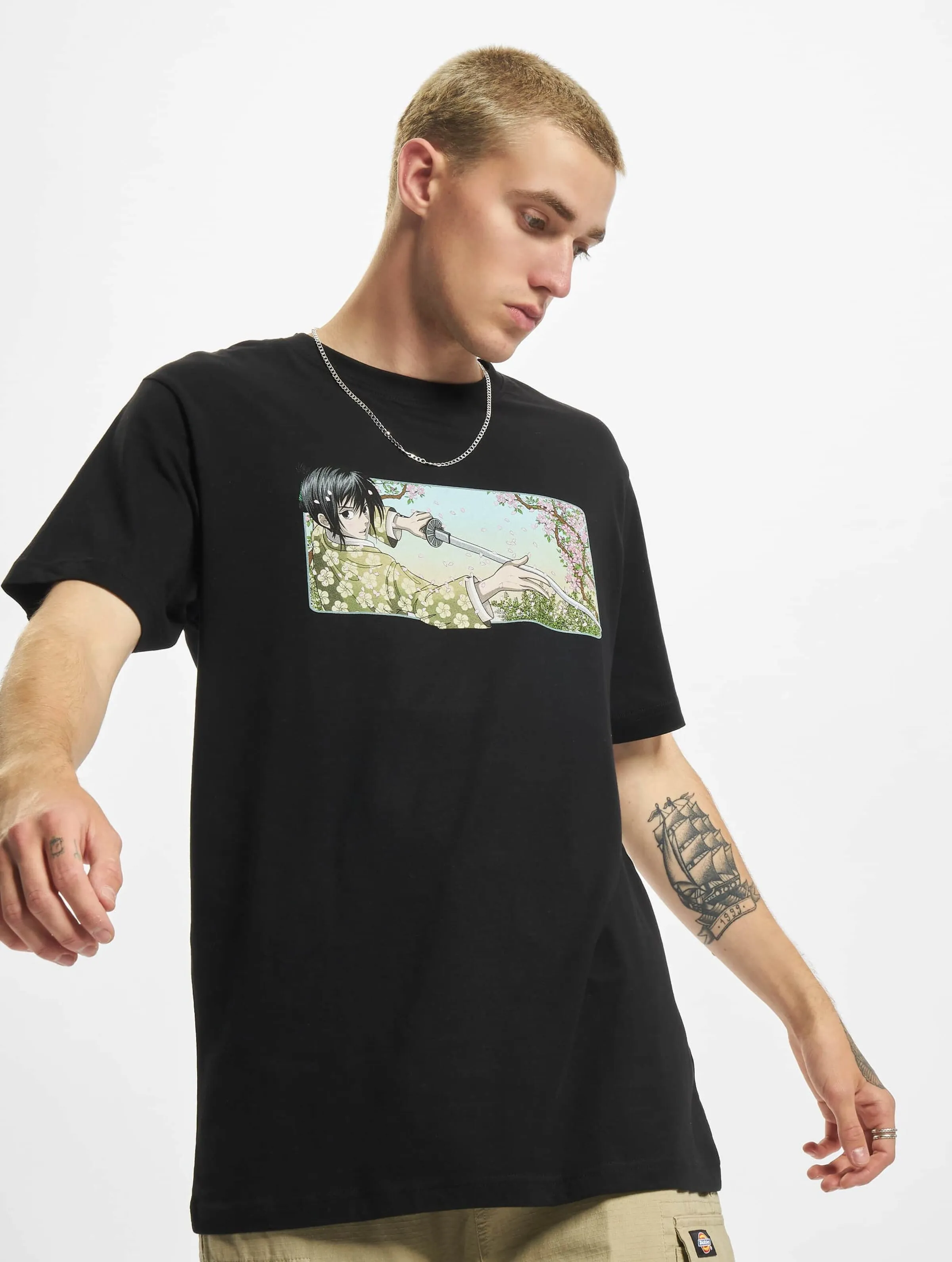 Mister Tee Lotus Sword